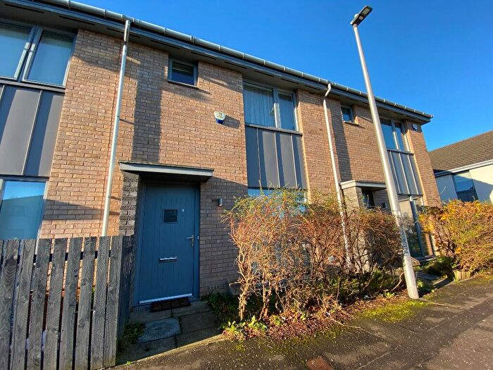 2 Bedroom Terraced House To Rent In Linden Avenue, Liberton, Edinburgh, EH16