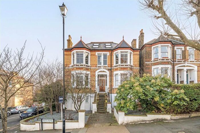 Studio To Rent In Pepys Road, Telegraph Hill, SE14