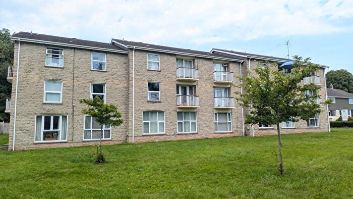 1 Bedroom Apartment For Sale In St Andrews Court, Wells, BA5