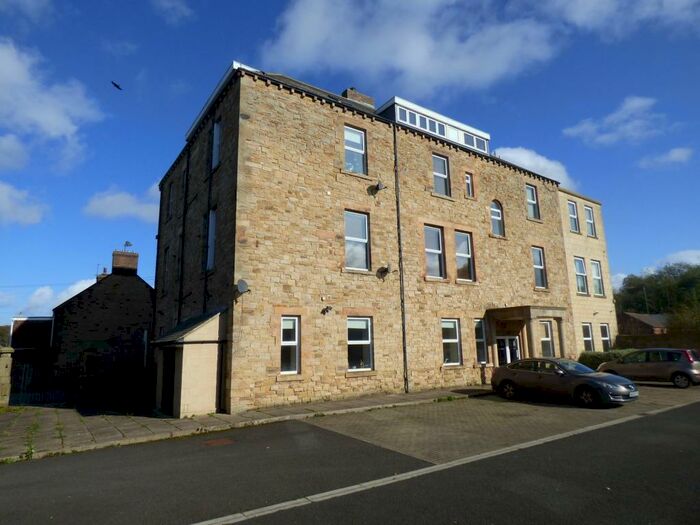 2 Bedroom Flat To Rent In Park Road, Consett, Durham, DH8