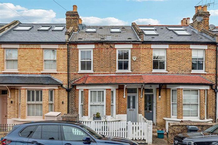 3 Bedroom Terraced House For Sale In Binns Road, London, W4