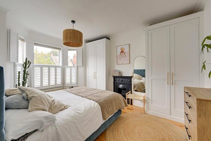 2 Bedroom End Of Terrace House For Sale In Levendale Road, Forest Hill, London, SE23