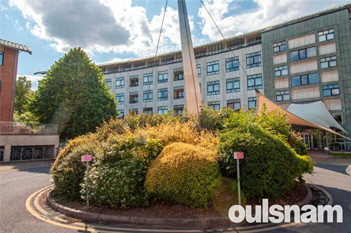 2 Bedroom Apartment To Rent In Yew Tree Road, Moseley, Birmingham, West Midlands, B13