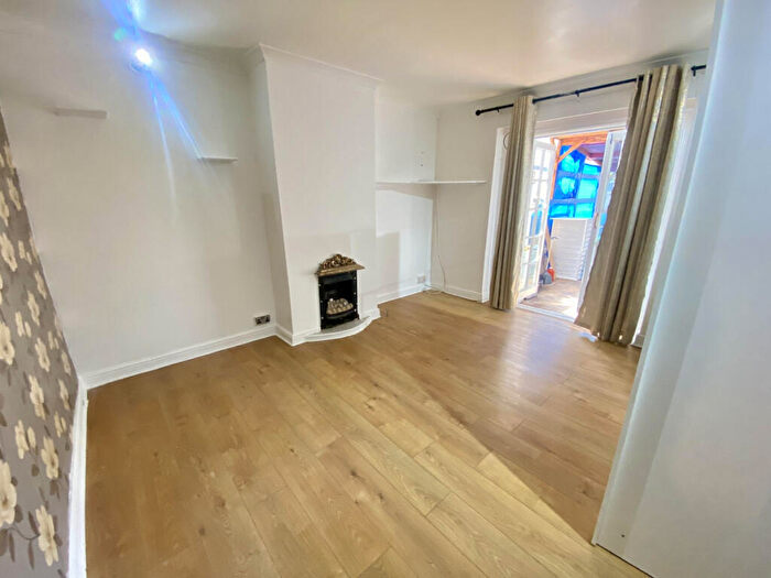3 Bedroom Terraced House To Rent In Blundell Road, Edgware, HA8