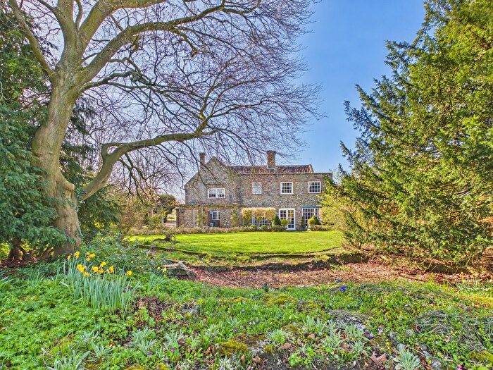 6 Bedroom Detached House For Sale In Wretton Road, Stoke Ferry, King's Lynn, PE33