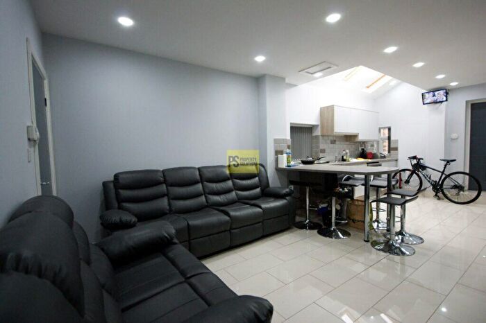 7 Bedroom Terraced House To Rent In Croydon Road, Selly Oak, Birmingham, B29