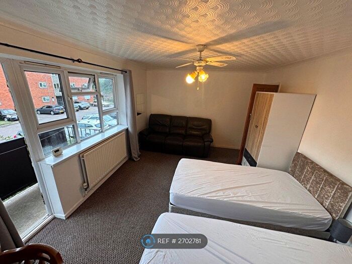 2 Bedroom Flat To Rent In Tuckers Close, Loughborough, LE11