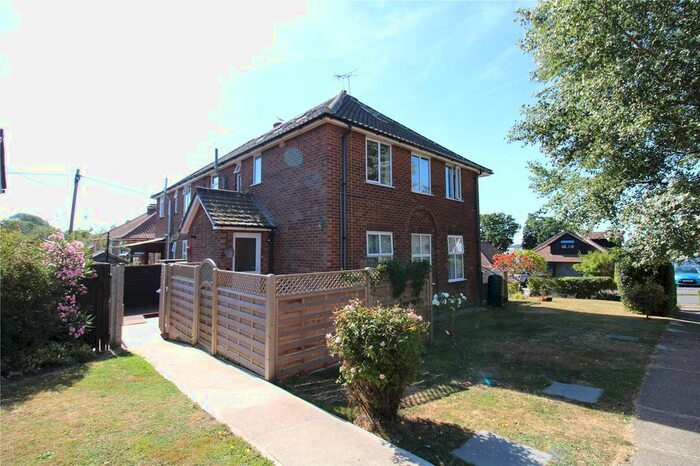 3 Bedroom Maisonette To Rent In Broadwater Gardens, Shotley Gate, Ipswich, Suffolk, IP9
