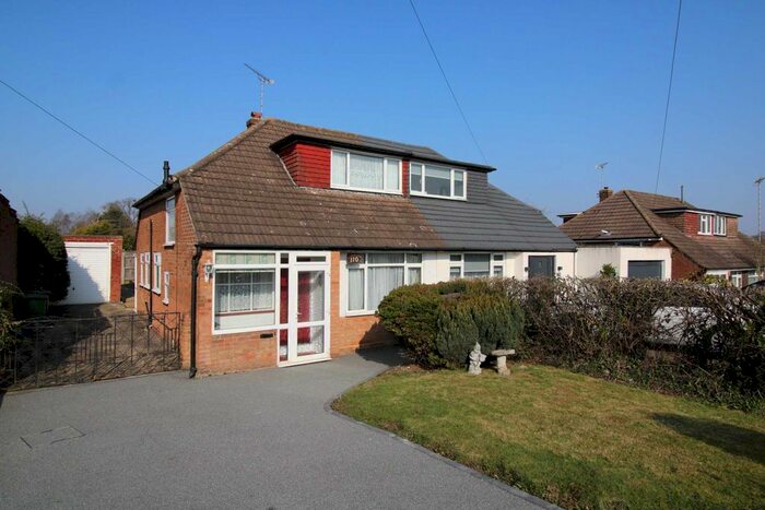 3 Bedroom Semi-Detached Bungalow To Rent In Sunnybank Road, Potters Bar, EN6