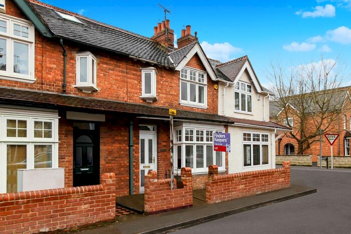 2 Bedroom Terraced House To Rent In Sunningwell Road, Oxford, OX1