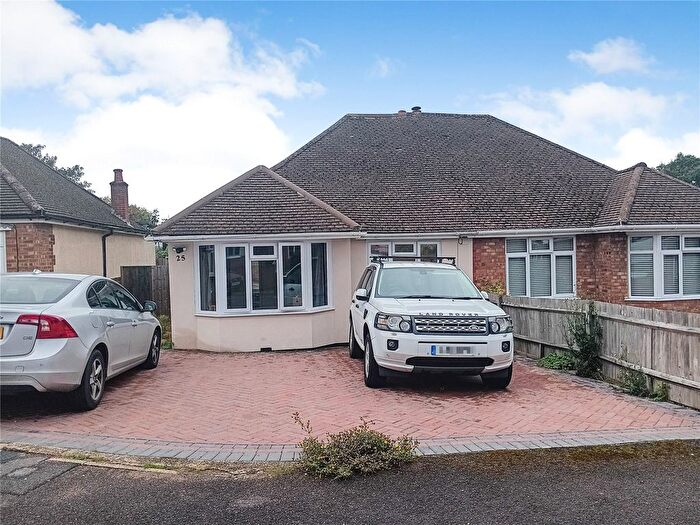 2 Bedroom Bungalow For Sale In South East Crescent, Southampton, Hampshire, SO19