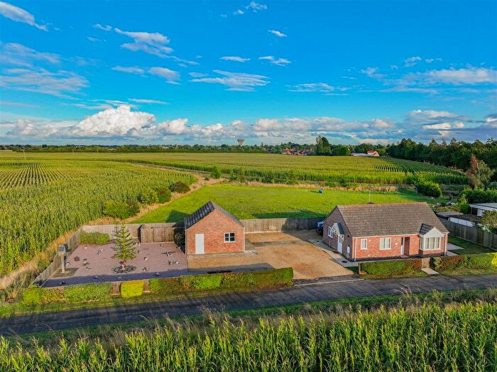 3 Bedroom Detached Bungalow For Sale In Priestfield Drove, Gedney, Spalding, PE12
