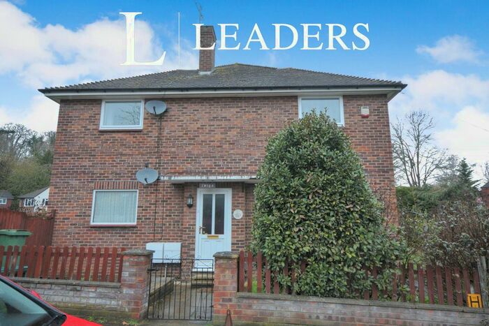 3 Bedroom Maisonette To Rent In St Aubyns Gardens, Orpington, BR6