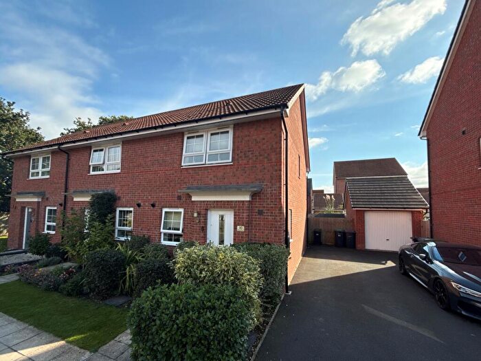 3 Bedroom End Of Terrace House For Sale In Brutus Court, North Hykeham, LN6