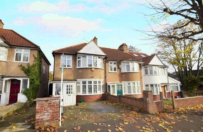 3 Bedroom Semi-Detached House To Rent In Sidmouth Avenue, Isleworth, TW7