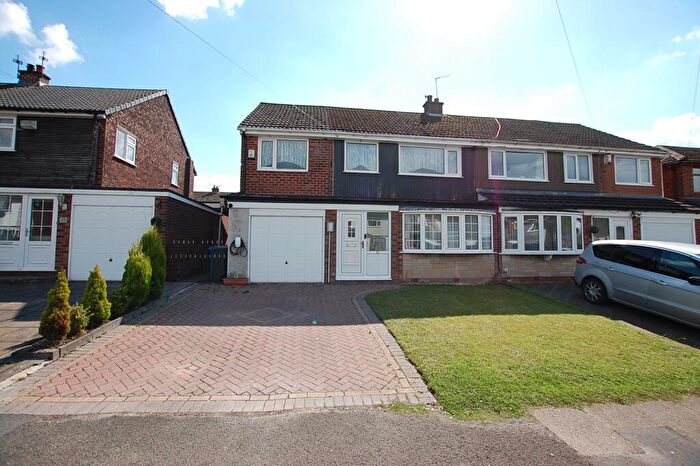 3 Bedroom Semi-Detached House For Sale In St. Albans Avenue, Ashton-under-Lyne, Greater Manchester, OL6