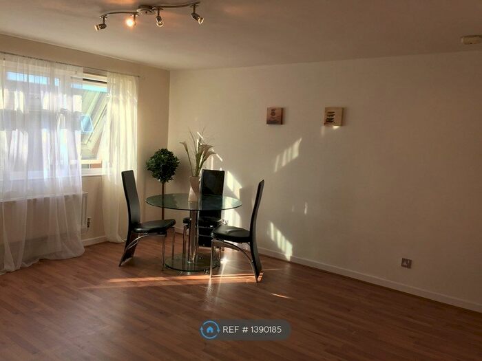 Studio To Rent In Silbury Boulevard, Milton Keynes, MK9