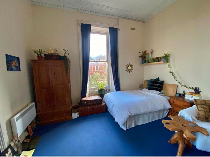 1 Bedroom Flat To Rent In Cotham Park, Bristol, BS6