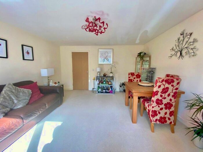 2 Bedroom Penthouse To Rent In Central Poynton, Chester Road, SK12