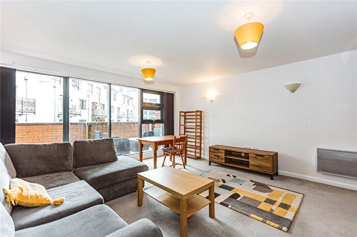 2 Bedroom Flat For Sale In City Centre, Bristol, BS1