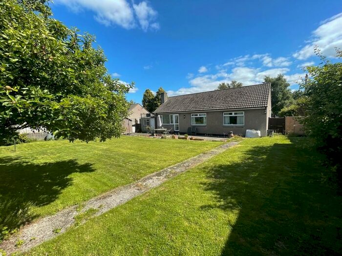 2 Bedroom Detached Bungalow For Sale In Tynings, Clutton, BS39