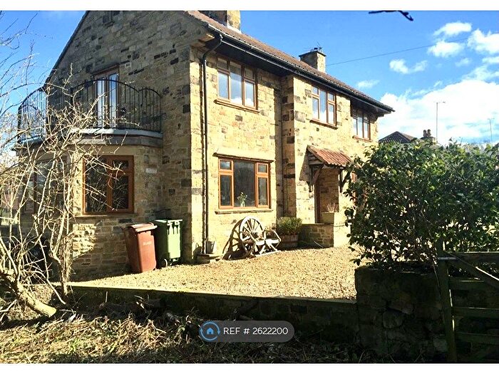 4 Bedroom Detached House To Rent In Collingham, Leeds, LS22
