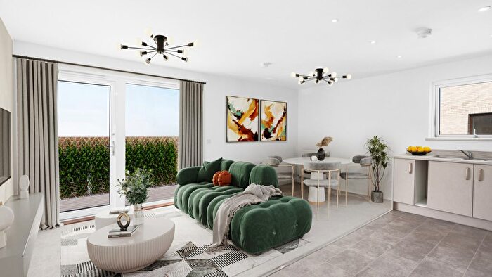 2 Bedroom Flat For Sale In Genome Close, Cambridge, CB3