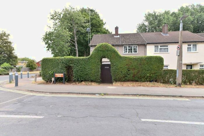 Studio To Rent In Marymead Drive, Stevenage, SG2