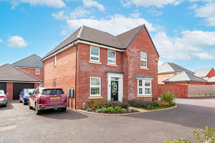 4 Bedroom Detached House For Sale In Merlin Nook, Newent F Or Sale, GL18