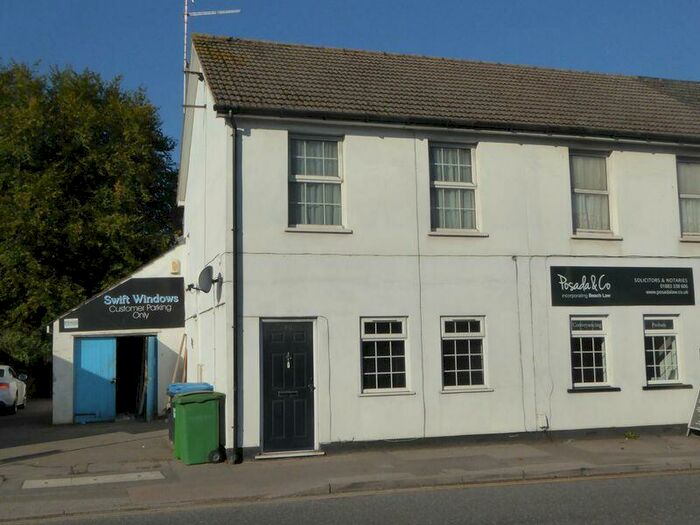 1 Bedroom Flat To Rent In High Street, Caterham, CR3