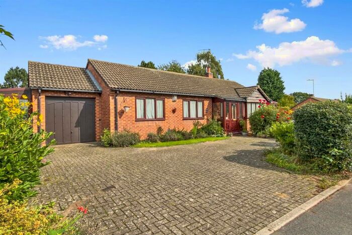 2 Bedroom Detached Bungalow To Rent In Bott Road, Canley Gardens, Coventry, CV5