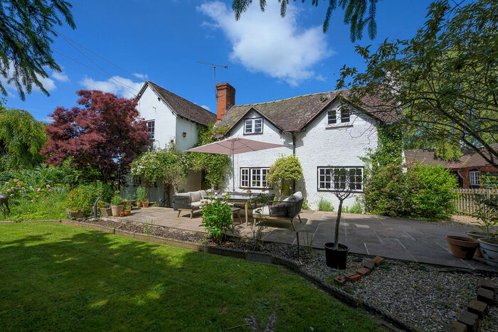 6 Bedroom Detached House For Sale In Lower Eggleton Annexe & Barns, HR8