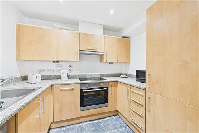 2 Bedroom Apartment For Sale In The Hicking Building, Queens Road, NG2