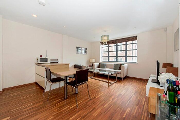 2 Bedroom Flat To Rent In Westland Place, London, N1