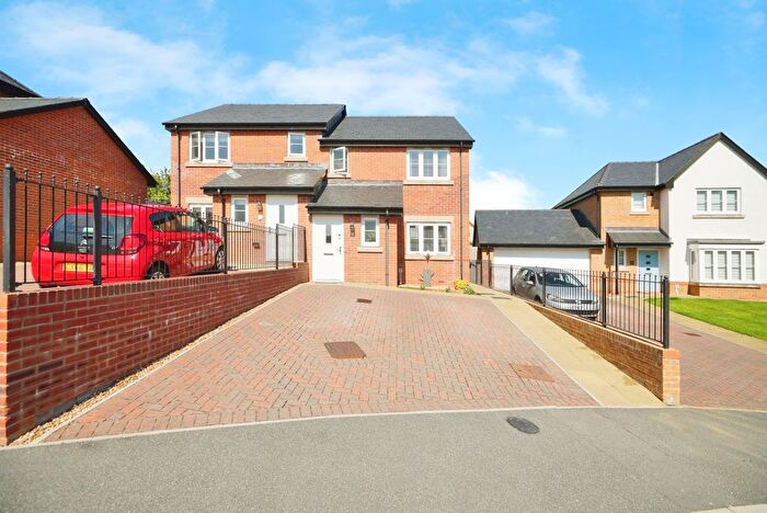 3 Bedroom Semi-Detached House For Sale In Bontnewydd, Caernarfon, Gwynedd, LL55