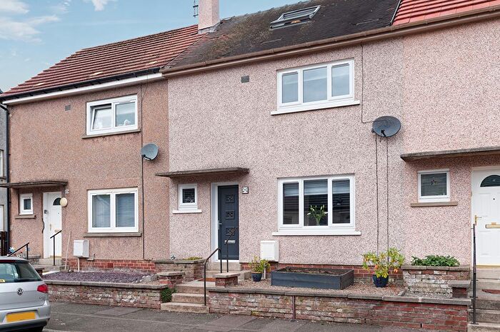 2 Bedroom Terraced House For Sale In Harvey Terrace, Lochwinnoch, PA12