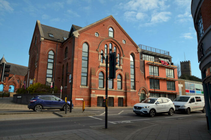 2 Bedroom Apartment To Rent In Fore Hamlet, Ipswich, Suffolk, IP3