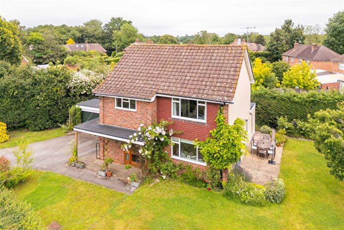 4 Bedroom Detached House For Sale In Clayhill Road, Leigh, RH2