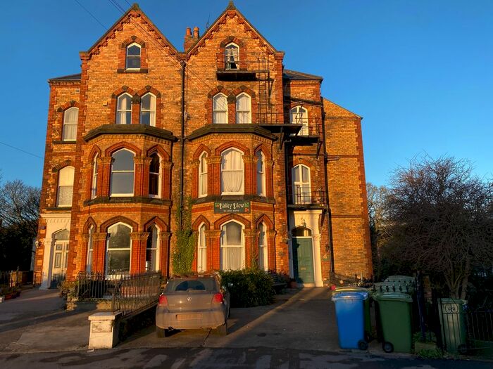 1 Bedroom Flat To Rent In Grosvenor Road, Scarborough YO11