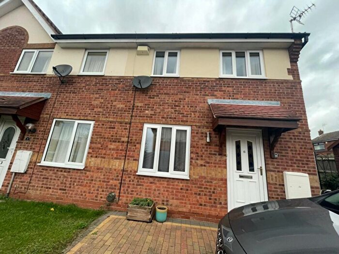 3 Bedroom Semi-Detached House To Rent In Ashton Close, Swanwick, Alfreton, DE55