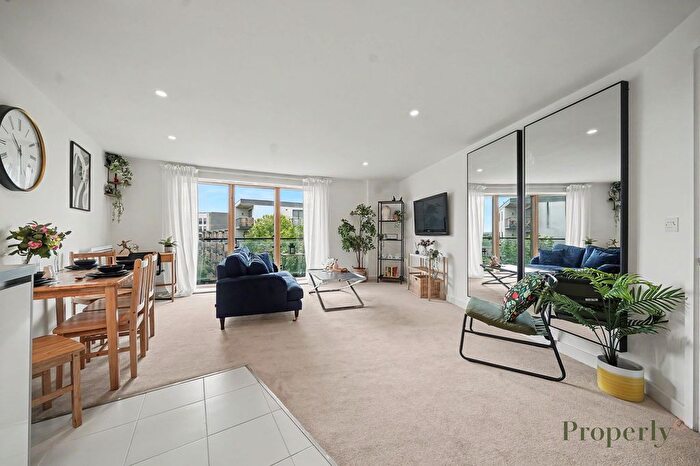 1 Bedroom Flat For Sale In Durnsford Road, Reed House, SW19