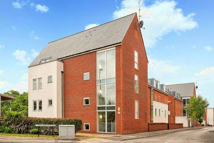 1 Bedroom Flat To Rent In John Rennie Road, Chichester, PO19