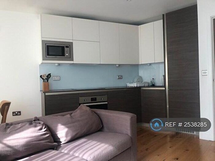 1 Bedroom Flat To Rent In Riverdale House, London, SE13
