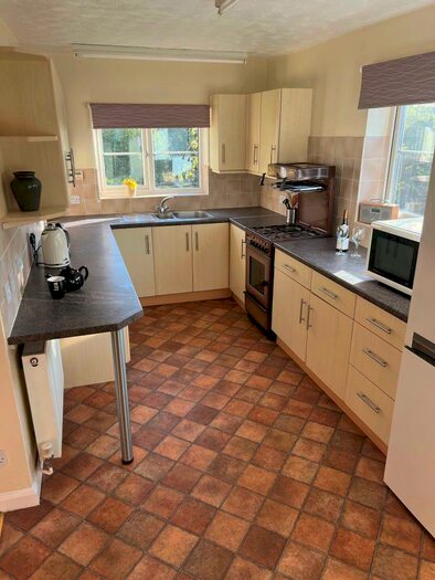 4 Bedroom Semi-Detached House To Rent In Elmstead Road, CO4