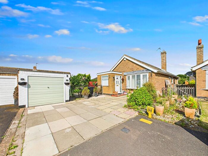 2 Bedroom Detached Bungalow For Sale In Camelot Gardens, Sutton-On-Sea, LN12