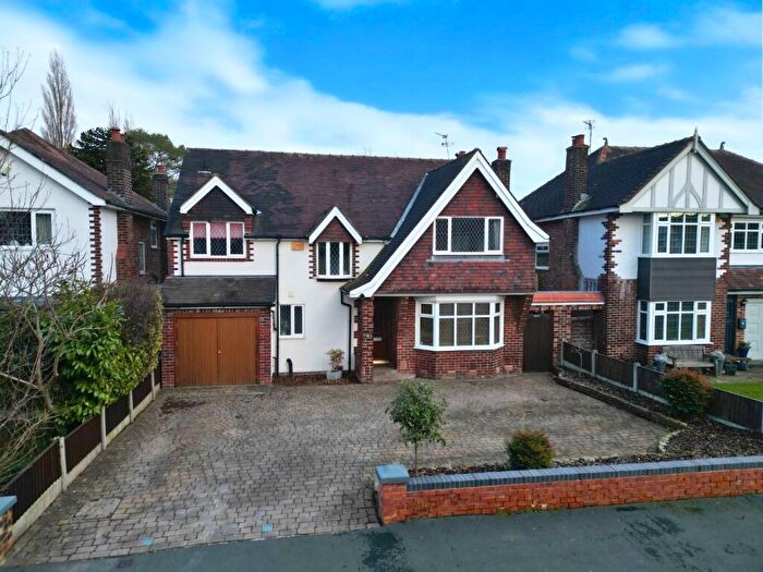 4 Bedroom Detached House For Sale In Sandringham Road, Hazel Grove, Stockport, Cheshire, SK7
