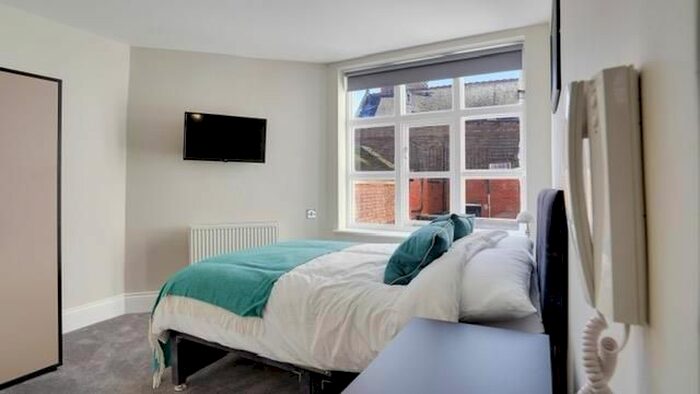 1 Bedroom Property To Rent In Church Street, Kidderminster, DY10