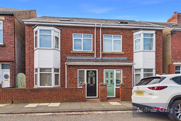 5 Bedroom Terraced House For Sale In Albert Edward Terrace, Boldon Colliery, NE35