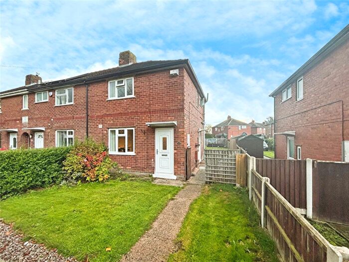 2 Bedroom Semi-detached House To Rent In Alma Avenue, Malinslee, Telford, Shropshire, TF4