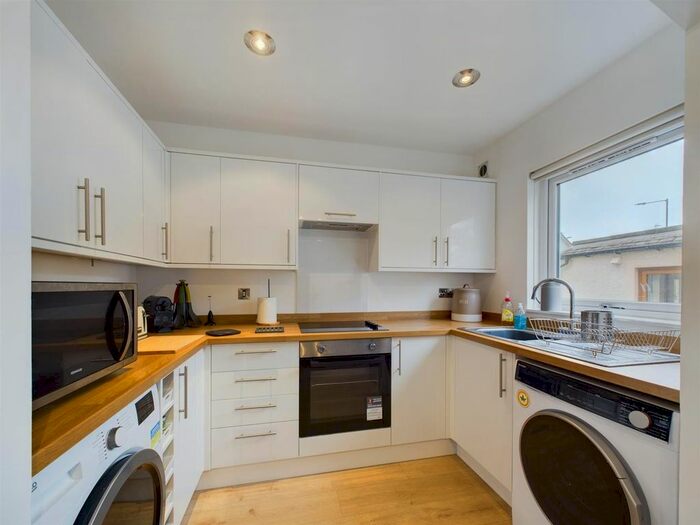 2 Bedroom Flat For Sale In Eubha, Main Road Aberuthven, PH3
